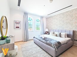 Venduras- Luxe 3BR Villa Jumeirah Park