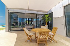Luxury Diamond House