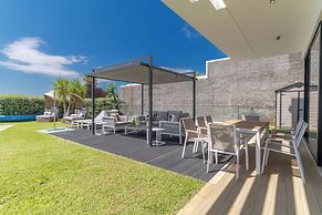 Luxury Diamond House