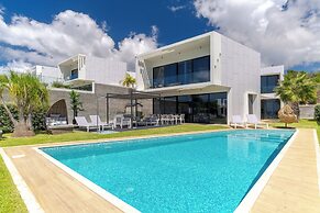 Luxury Diamond House