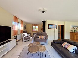 Holiday Villa With Pool in Sarzeau