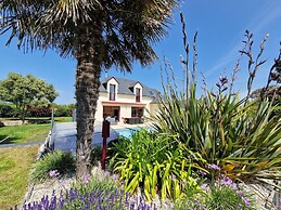 Holiday Villa With Pool in Sarzeau