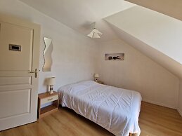 Holiday Villa With Pool in Sarzeau