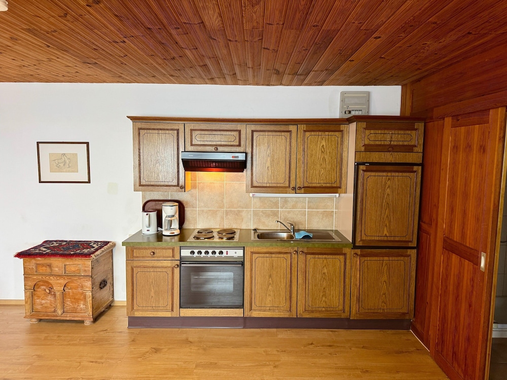 Farmhouse Near Afritzer See & Verditz Trails
