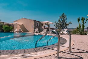 Apartment in Badus With Communal Pool