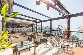 Sunrise Residence