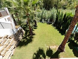 Faro's Villa Horizonte Near Seabeach