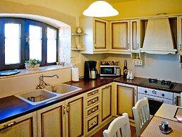 Cretan Villa Near Beach for 10