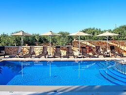 Cretan Villa Near Beach for 10