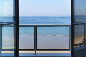 Partial Sea View Coastal Stay