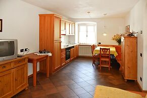 Apartment in Pellizzano With Paid Sauna