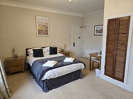 The Wheatsheaf Hotel