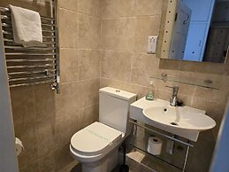 The Wheatsheaf Hotel