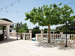 Villa in Apulia With Pool and Barbecue