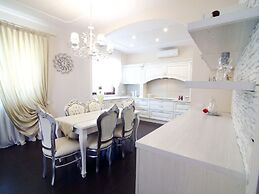 Villa in Apulia With Pool and Barbecue