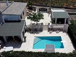 Villa in Apulia With Pool and Barbecue