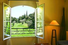 Romantic Couple Getaway in La Motte