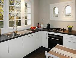 Charming Home in Carnac Near Sandy Beach