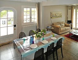 Charming Home in Carnac Near Sandy Beach