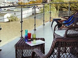 Apartment in Macinaggio by the Marina