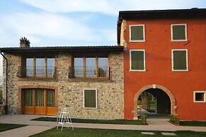 Apartment in Lazise With Parking Space