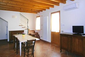 Apartment in Lazise With Parking Space