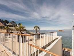 Seafront Apartment Near a Beach