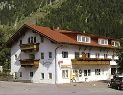 Apartment in Zugspitz Arena Near Cycle Path