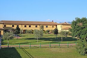 Apartment Overlooking Piombino Beach