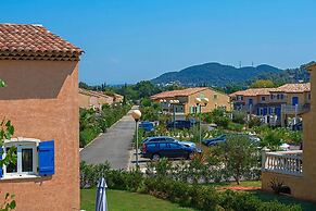 Terraced House in Vidauban With Water Slides