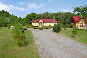 Comfortable XXL Holiday Villa by the Pond