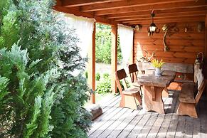 Cozy Holiday Home, Junoszyno