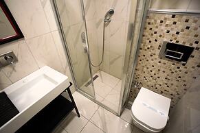 Hotel Adamel City