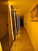 Hotel Adamel City