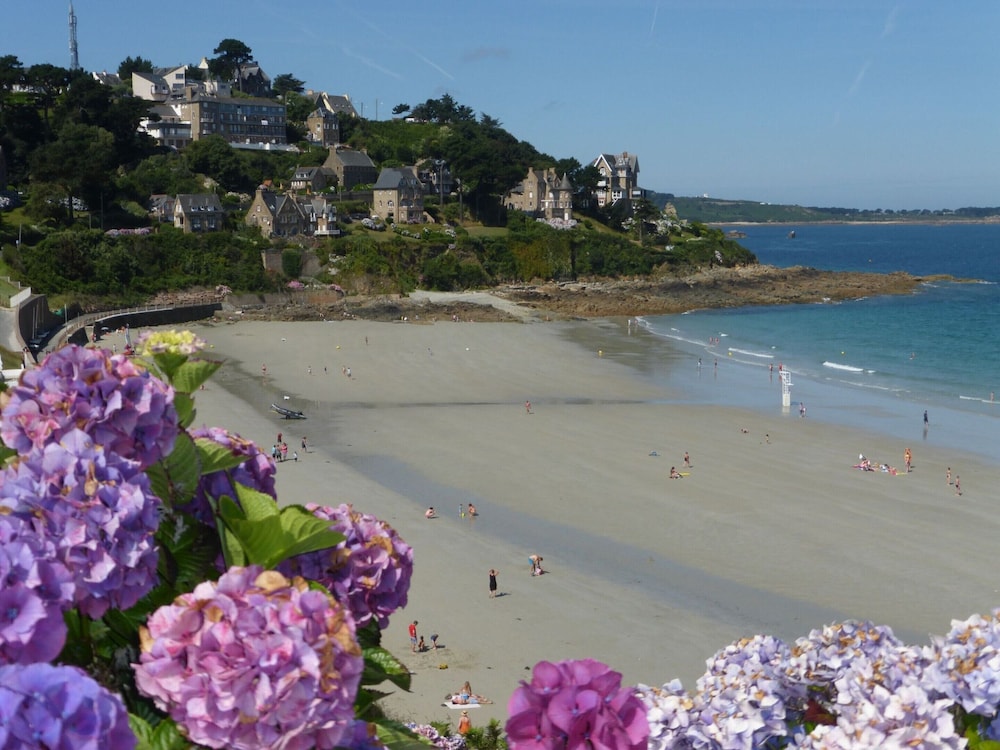 Holiday Accommodation