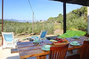 Holiday Home Magazzini With Sea View