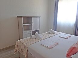 2-br Seaview Apartment in Baric Draga