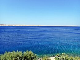 2-br Seaview Apartment in Baric Draga