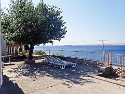 2-br Seaview Apartment in Baric Draga