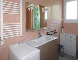 Apartment in Benodet Near Sandy Beaches