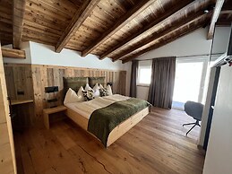 Penthouse in Wildkogel With Mountain Views