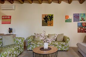 Charming Holiday Home in Maheri