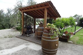 Villa in Vinci With Pool & Panoramic Views