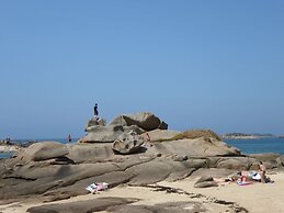 Holiday Home Trebeurden by Pink Granite Coast