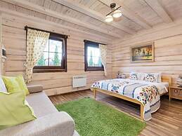 Comfortable Apartment, 2 Bedrooms, Terrace