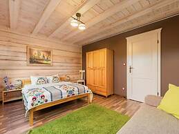 Comfortable Apartment, 2 Bedrooms, Terrace