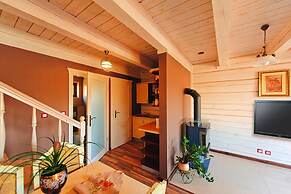 Comfortable Apartment, 2 Bedrooms, Terrace