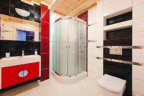 Comfortable Apartment, 2 Bedrooms, Terrace