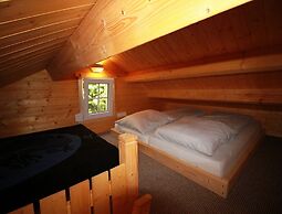 Wunderschones Blockbohlenhaus am Plauer See