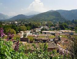 Malaucene Garden Apartment Stay